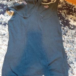 Set of two black ribbed tanks top